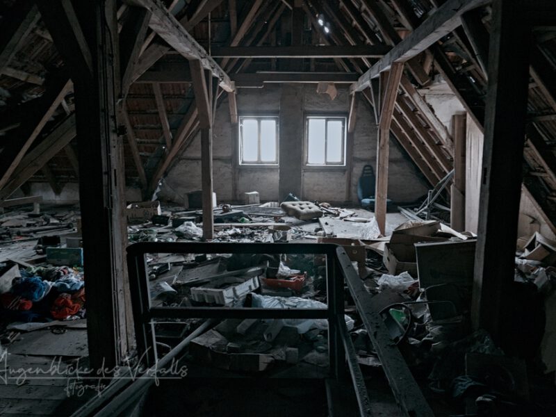 Haus F.